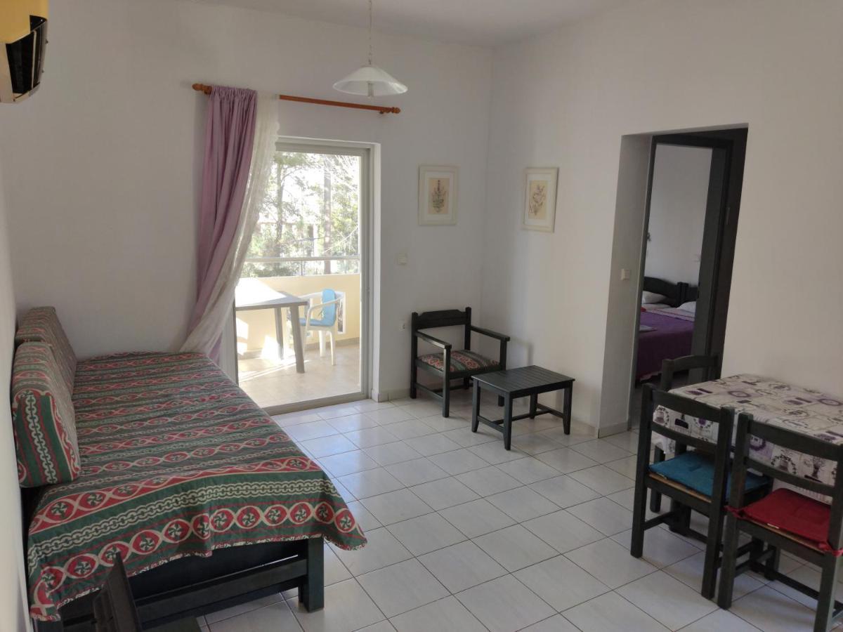 Zinovia Apartment คาโตดารัตโซ ภายนอก รูปภาพ