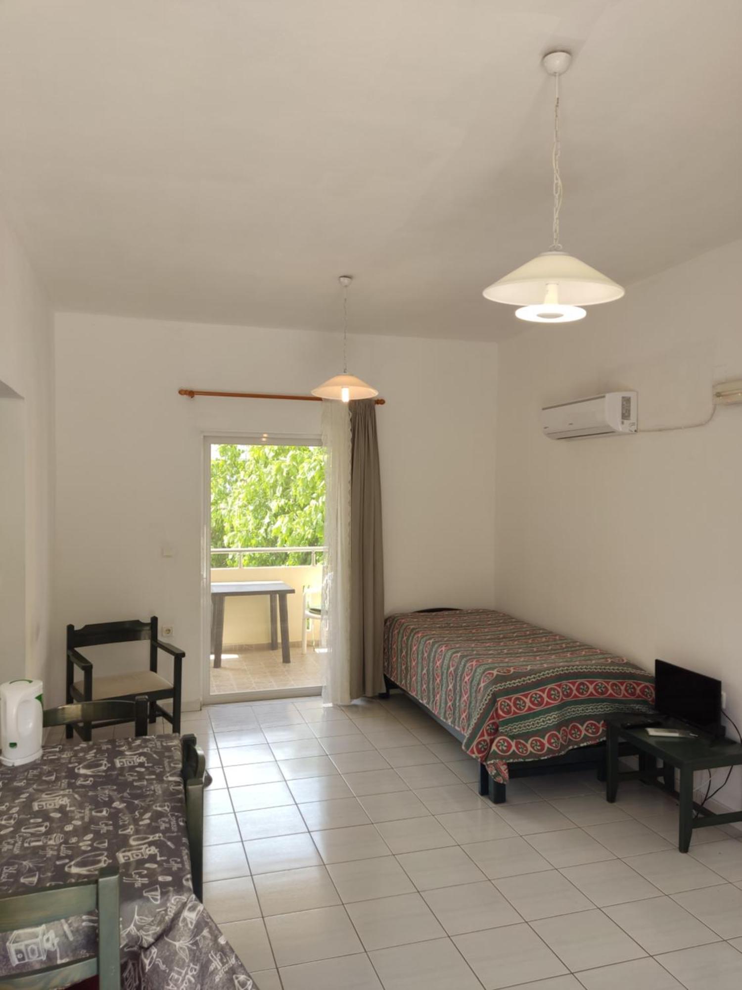 Zinovia Apartment คาโตดารัตโซ ภายนอก รูปภาพ