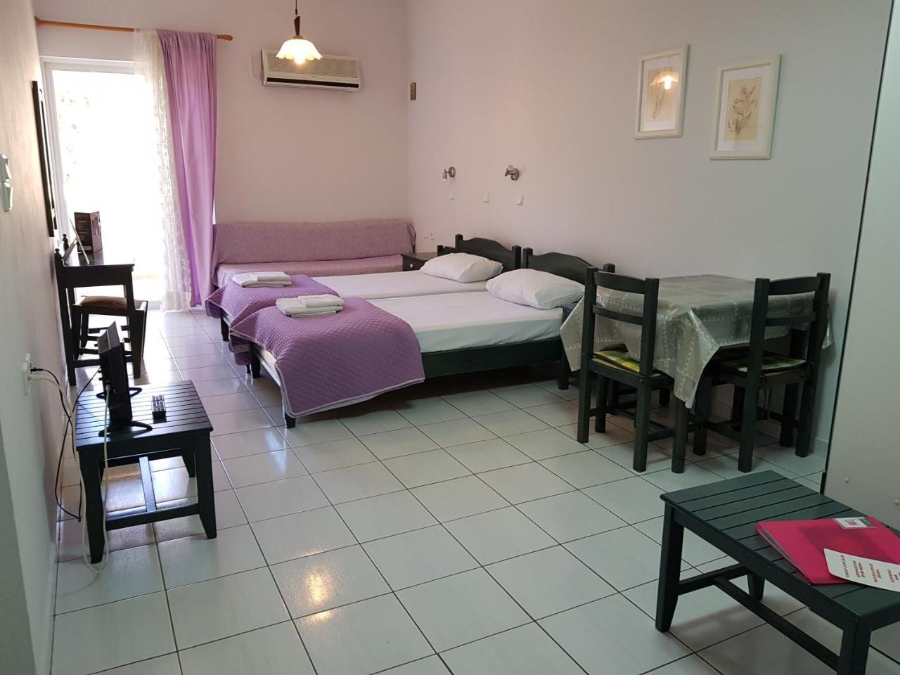 Zinovia Apartment คาโตดารัตโซ ภายนอก รูปภาพ